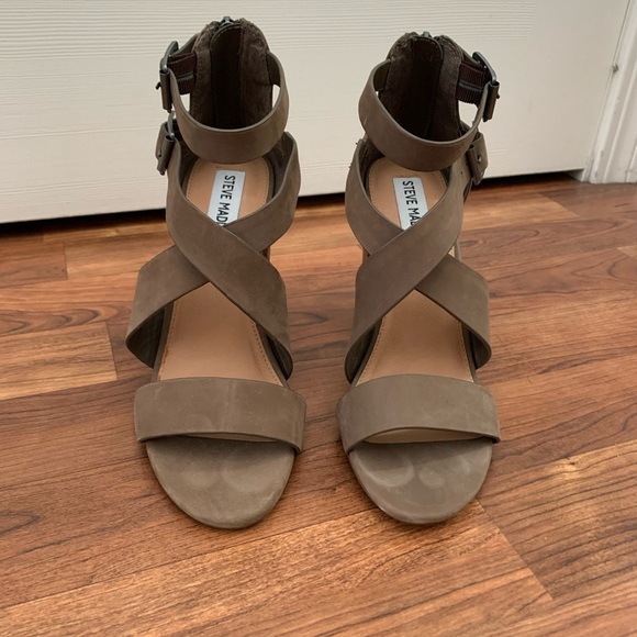 Steve Madden Heels size 7.5 - Picture 2 of 6